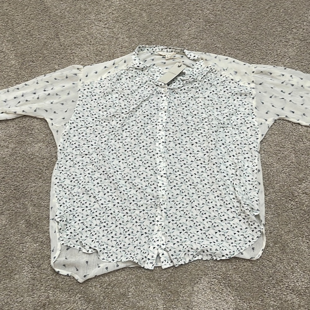 BRAND NEW Blouse